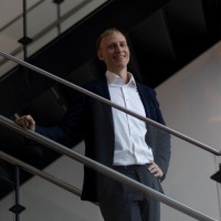 Frederik Hansen Email