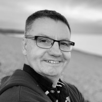 Philip Deverell Email