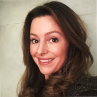 Laura van Den Berg Email