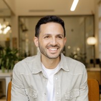 Meron Capital Employee Daniel Minay's profile photo