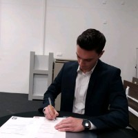 Niels van Duijvenvoorde Email