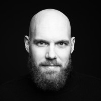 Daniel Odervång Email