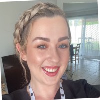 Elleebana Employee Aly Henderson's profile photo