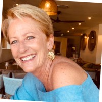 Leanne Giles Email