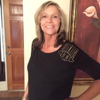 Donna Stoebner Email & Phone Number