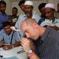 Chris Holdsworth Email