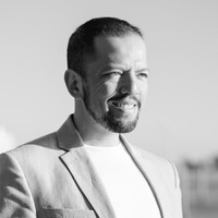 Beto Navarro Email & Phone Number