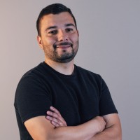 Deepful Employee Eduardo Varela's profile photo
