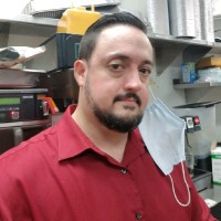 Roberto Santos Email