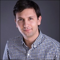 E-mail e número de telefone de Kaz Nejatian