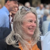 Mount International United Services Ltd Employee Julie Robinson's profile photo