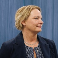 Anna Zetterberg Email & Phone Number