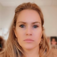 Give Lively Employee Lauren Frazee's profile photo