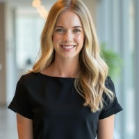 Laura Maler Email