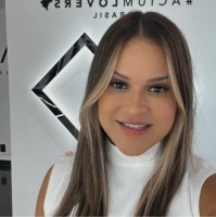ACIUM Brazil Employee Fernanda Zuchini's profile photo