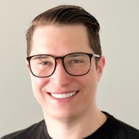 Roberto Silva Email & Phone Number