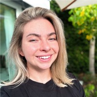 Julie Maděryčová Email