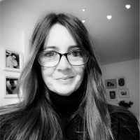 Julia Mizon Email