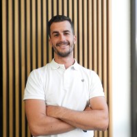 Víctor Fernández Jiménez Email