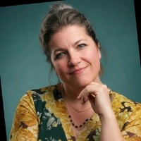 Nikki Lounsbury Email & Phone Number