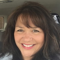 Roseville Area Schools Employee Lara mac Lean's profile photo