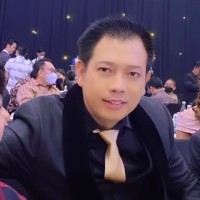 Ricky Setiono Email