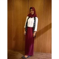 Apartement MEIKARTA Employee Selvia Komalasari's profile photo