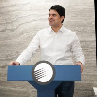 E-mail e número de telefone de Mian Talat