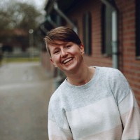 Mariska Dekker Email