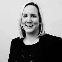 Nicola Jones Email
