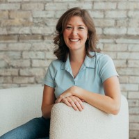 Roofr Employee Jennifer Cote's profile photo