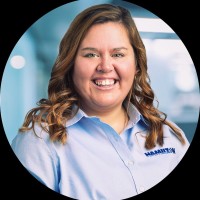 Liv Flores Email & Phone Number