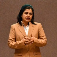 Reshma Sawant Email