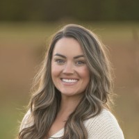 Lindsey Holmes Email & Phone Number