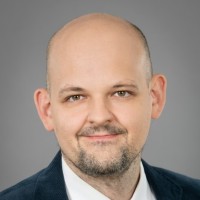 Marc-Manuel Hahn Email