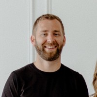 Travis Strong Email