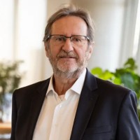 Cescon, Barrieu, Flesch & Barreto Advogados Employee Roberto Barrieu's profile photo