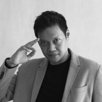 Christmas Corp Employee Eduardus Christmas's profile photo