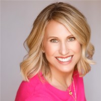 Hinge Health Employee Carrie Barth's profile photo