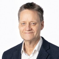 Christian Wig Email & Phone Number