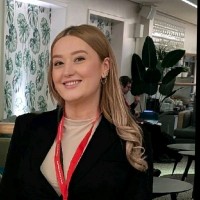 Annwen Adams Email