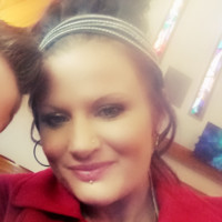 Beauty Brands Employee Lindsey Patrick's profile photo