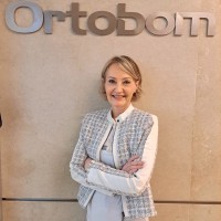 Nadia Terron Email & Phone Number