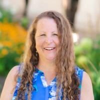 Ellyn Lem Email & Phone Number