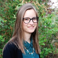 Anna Angonese Email
