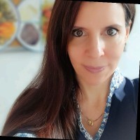 Universidad ISALUD Employee Cecilia Giussani's profile photo