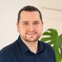 Sam Swift Email