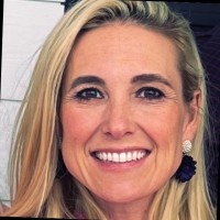 Susana Huddleston Email & Phone Number