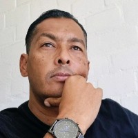 Valentino Gordon Email