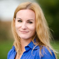 Elizabeth Casten Email & Phone Number